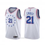 Maglia Philadelphia 76ers Joel Embiid #21 Earned Bianco