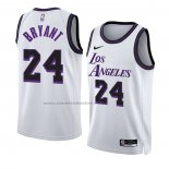 Maglia Los Angeles Lakers Kobe Bryant #24 Citta 2022-23 Bianco