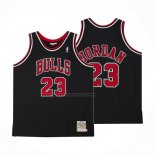 Maglia Chicago Bulls Michael Jordan #23 Mitchel & Ness 1997-98 Nero