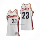 Maglia Bambino Cleveland Cavaliers LeBron James #23 Mitchell & Ness 2003-04 Bianco